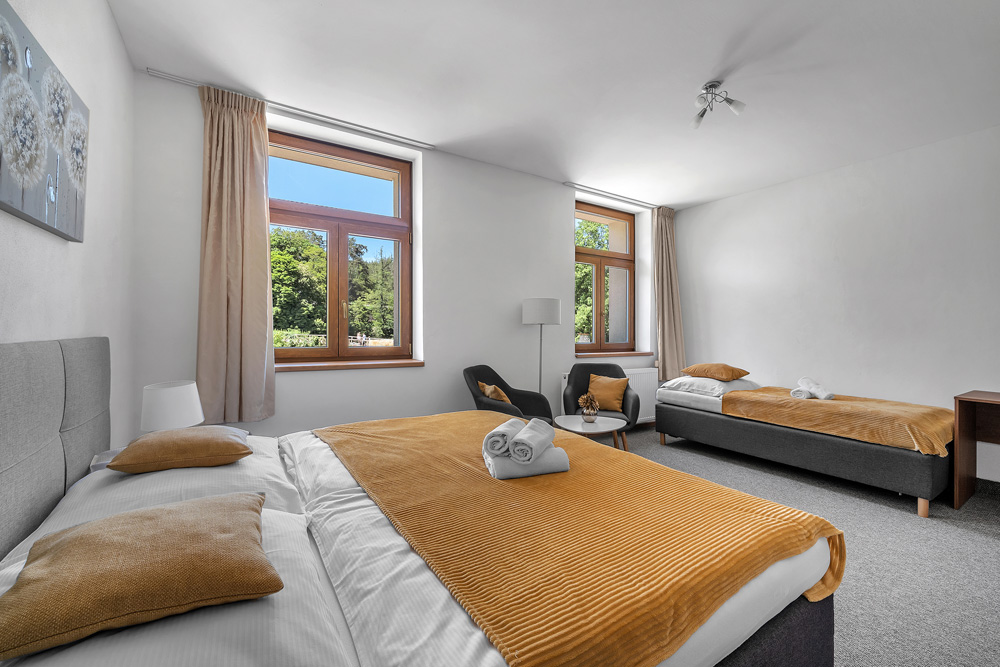 Třílůžkový pokoj č. 2